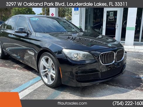 Used 2014 BMW 750i RWD image 3