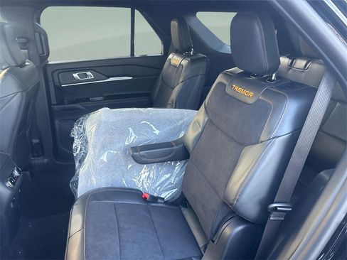 New 2026 Ford Explorer Tremor w/ Tremor Convenience Package image 11