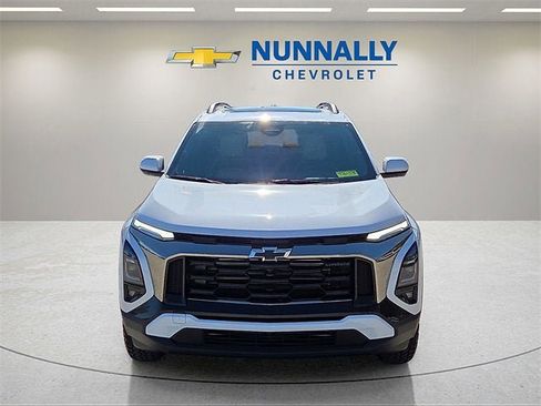 New 2026 Chevrolet Equinox ACTIV w/ Convenience Package III image 8
