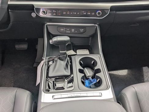 New 2027 Kia Carnival EX w/ Dark Edition Package FWD image 19