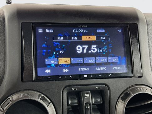 Used 2017 Jeep Wrangler Unlimited Sport w/ Quick Order Package 24S image 19