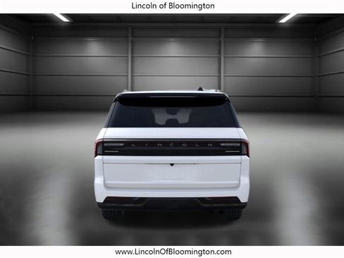 New 2026 Lincoln Navigator L Black Label AWD/4WD image 6