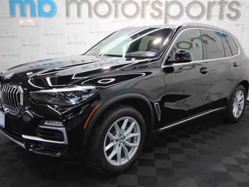 Used 2019 BMW X5 xDrive40i w/ Premium Package 2 AWD/4WD image 1