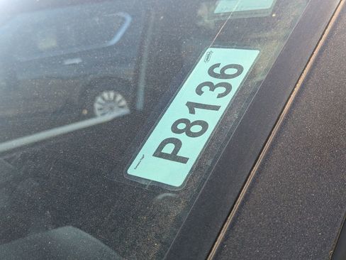 Used 2024 Toyota Tundra Platinum image 34