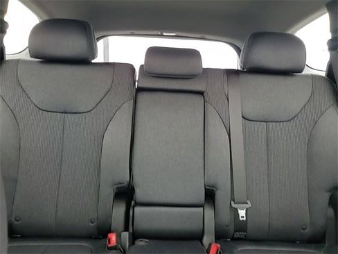 Used 2022 Hyundai Santa Fe SEL image 20