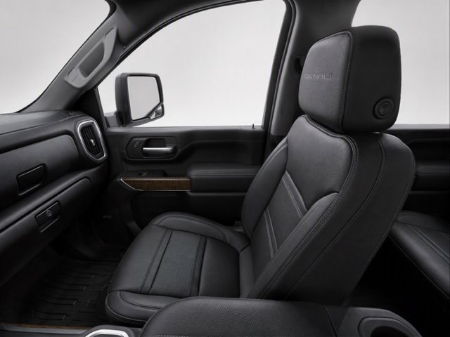 Certified 2022 GMC Sierra 3500 Denali w/ Denali Ultimate Package AWD/4WD image 18