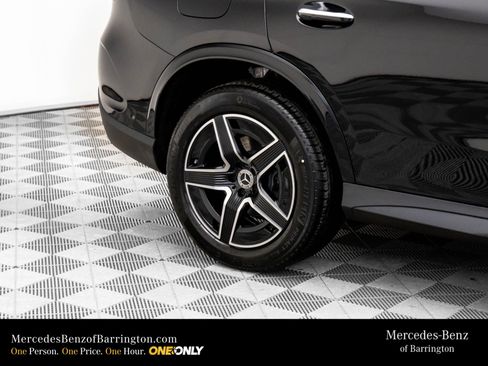 New 2026 Mercedes-Benz GLC 300 4MATIC image 37