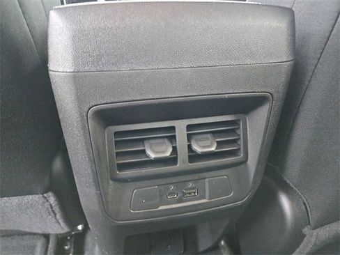 New 2026 GMC Canyon Elevation w/ Convenience Package image 15