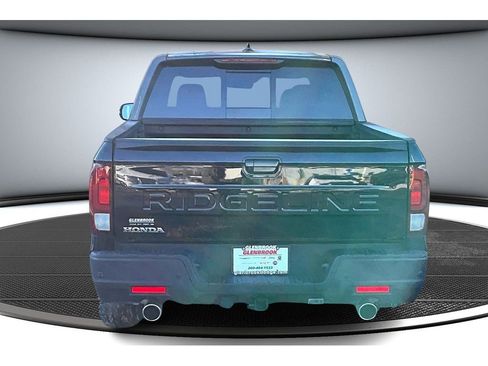 Used 2025 Honda Ridgeline Black Edition image 5