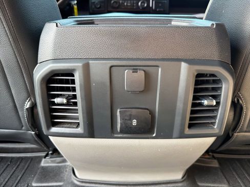 Used 2018 Ford F150 XL w/ Equipment Group 101A Mid AWD/4WD image 25