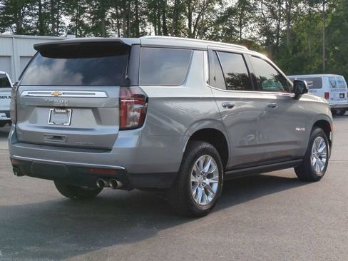 Used 2023 Chevrolet Tahoe Premier w/ Premium Package 2 AWD/4WD image 5