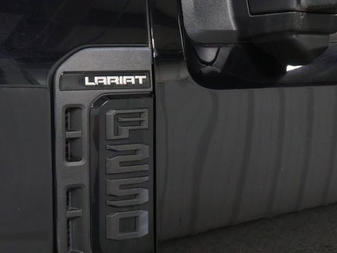 Used 2024 Ford F250 Lariat w/ Lariat Ultimate Package AWD/4WD image 37
