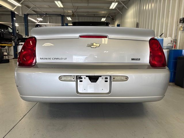 Used 2007 Chevrolet Monte Carlo LT FWD image 10