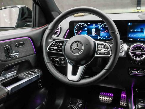 Certified 2023 Mercedes-Benz GLB 250 image 19