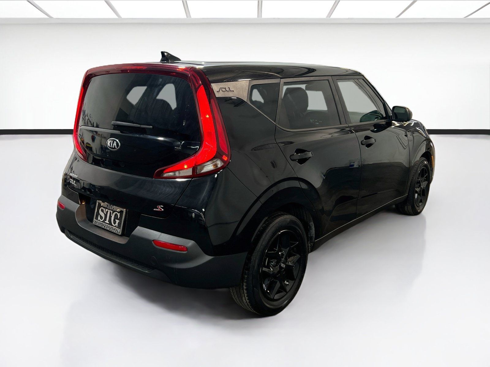 Used 2020 Kia Soul S FWD image 4