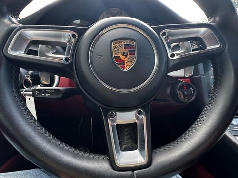 Used 2017 Porsche 911 Carrera S RWD image 5