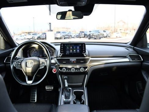 Used 2020 Honda Accord Sport image 14