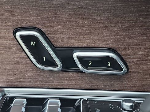 New 2026 Land Rover Range Rover SE AWD/4WD image 30