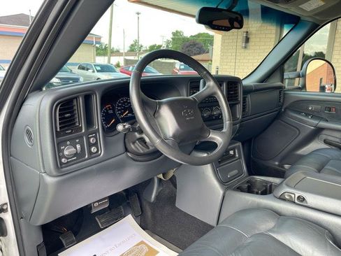 Used 2002 Chevrolet Silverado 3500 LT RWD image 28