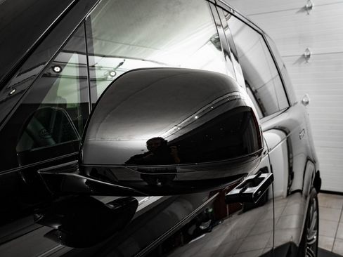 New 2026 Land Rover Range Rover SE image 15