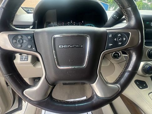 Used 2019 GMC Yukon XL Denali w/ Open Road Package AWD/4WD image 11