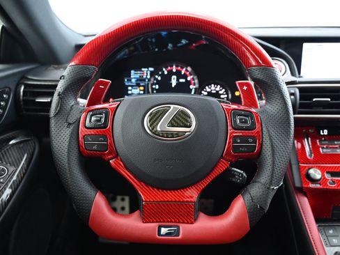 Used 2015 Lexus RC F image 40