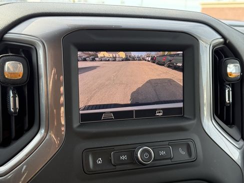 Used 2024 Chevrolet Silverado 2500 W/T image 28