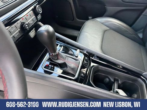Used 2025 Jeep Compass Trailhawk AWD/4WD image 22