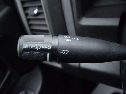 Used 2018 RAM 1500 ST w/ SXT Appearance Group image 33