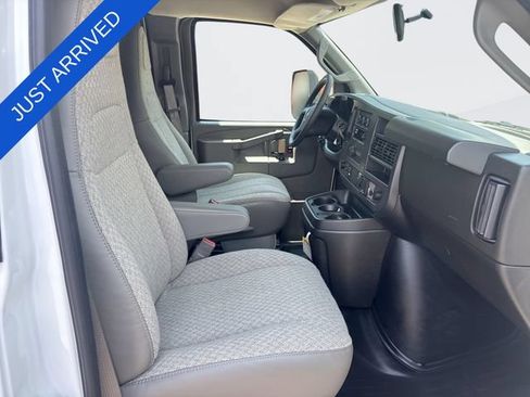 New 2026 Chevrolet Express 3500 w/ Power Convenience Package RWD image 22