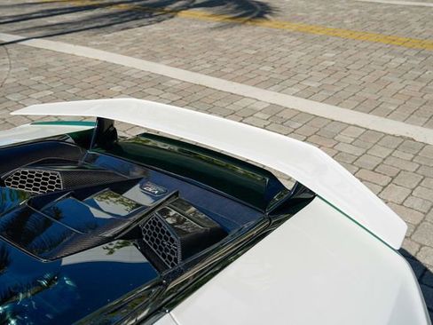 Used 2023 Lamborghini Huracan Tecnica RWD image 44