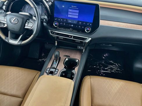 Used 2024 Lexus RX 350 Premium Plus w/ Convenience Package AWD/4WD image 6