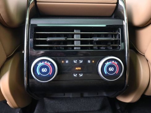 Used 2023 Land Rover Range Rover Sport SE AWD/4WD image 22