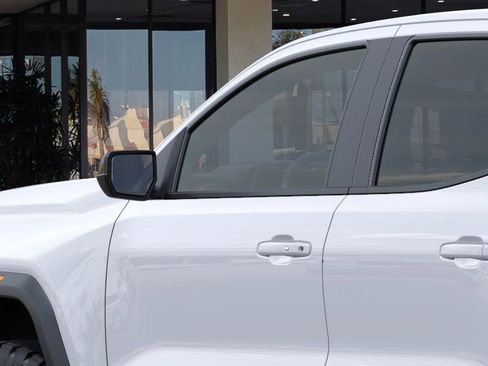 New 2026 GMC Canyon Elevation RWD image 13
