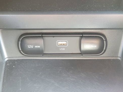 Used 2025 Kia Soul S FWD image 25