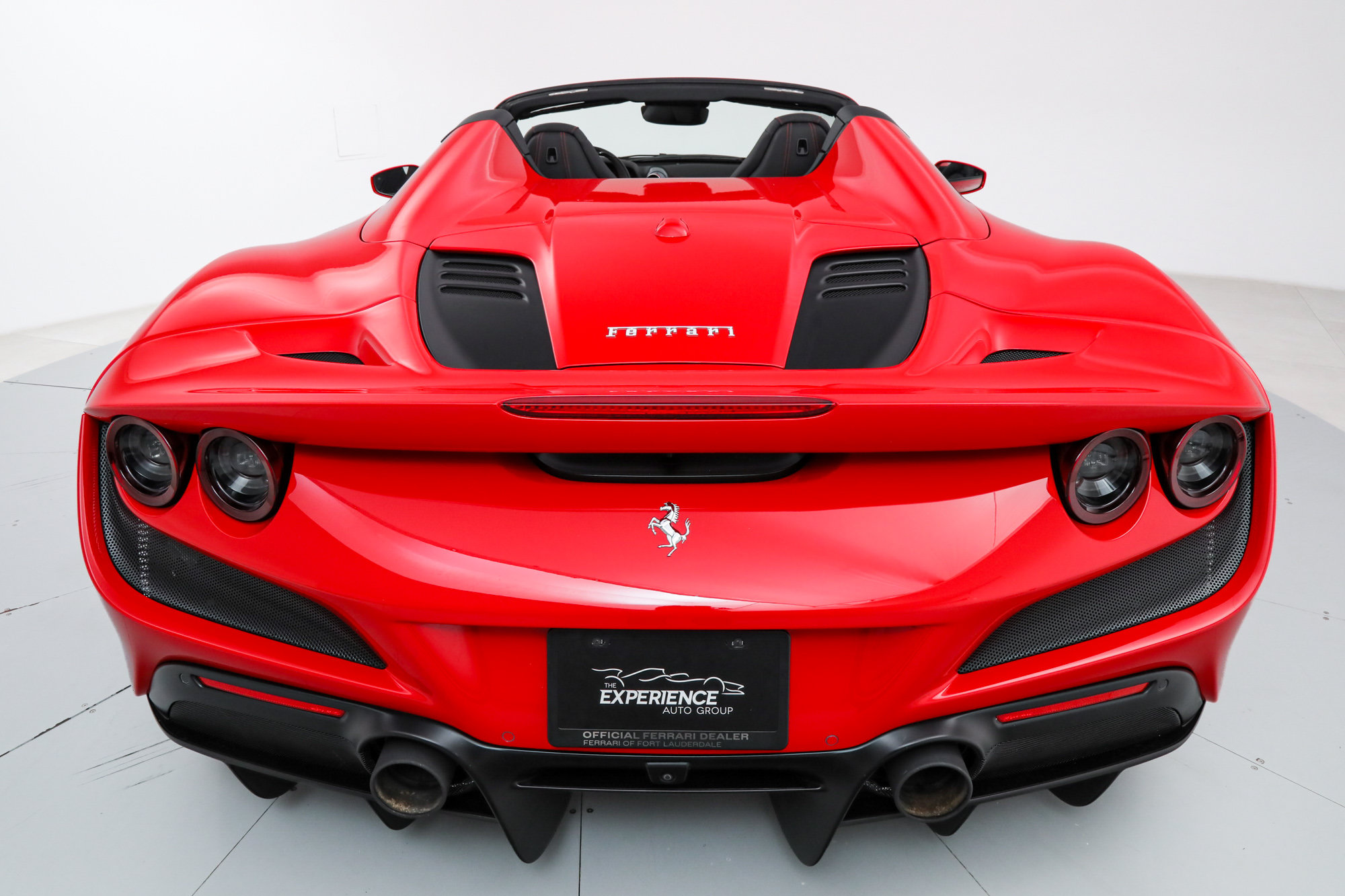Certified 2023 Ferrari F8 Tributo RWD image 21