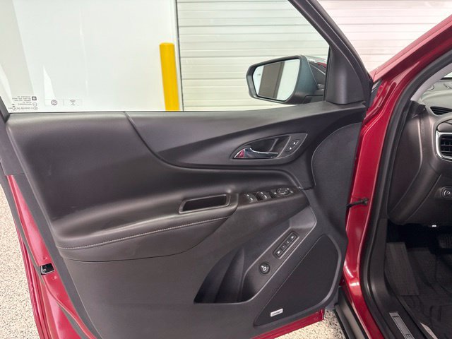 Used 2020 Chevrolet Equinox Premier AWD/4WD image 15