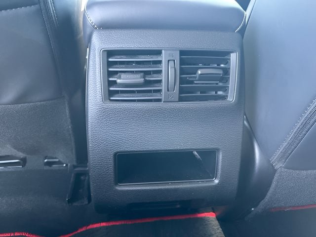 Used 2024 Mitsubishi Outlander SE AWD/4WD image 31