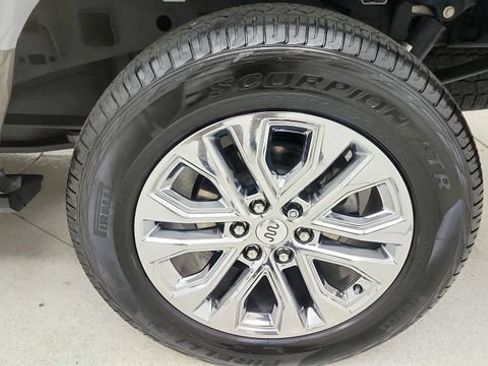Used 2025 Ford F150 King Ranch w/ FX4 Off-Road Package AWD/4WD image 78