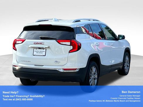 Used 2024 GMC Terrain SLT FWD image 12