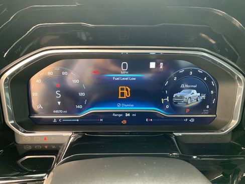 Certified 2022 Chevrolet Silverado 1500 High Country w/ LPO, Dark Essentials Package image 22