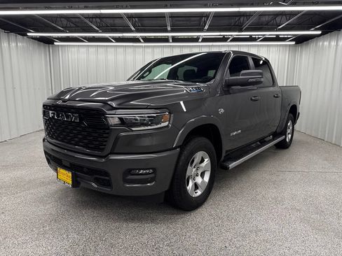 Used 2026 RAM 1500 Lone Star AWD/4WD image 3