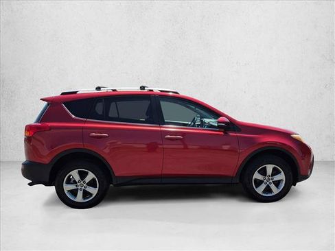 Used 2015 Toyota RAV4 XLE FWD image 4