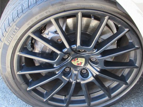 Used 2016 Porsche Panamera Edition w/ Premium Package Plus image 33