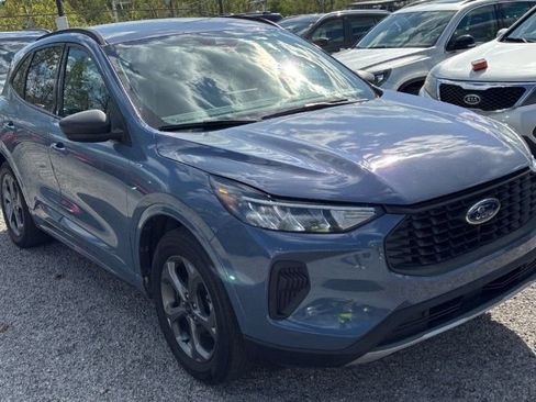 Used 2024 Ford Escape ST-Line w/ Tech Pack #1 FWD image 1