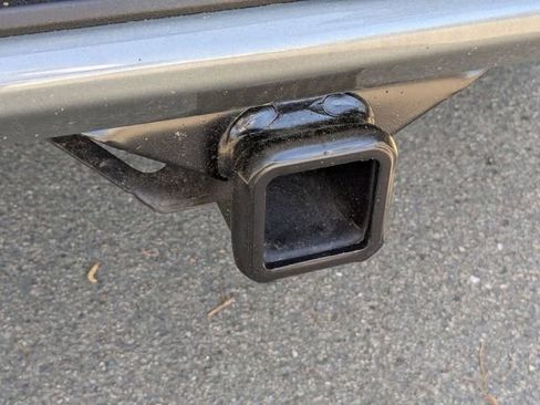 Used 2025 GMC Canyon Elevation w/ Convenience Package image 13