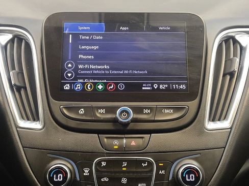 Used 2021 Chevrolet Malibu LT w/ Leather Package FWD image 25