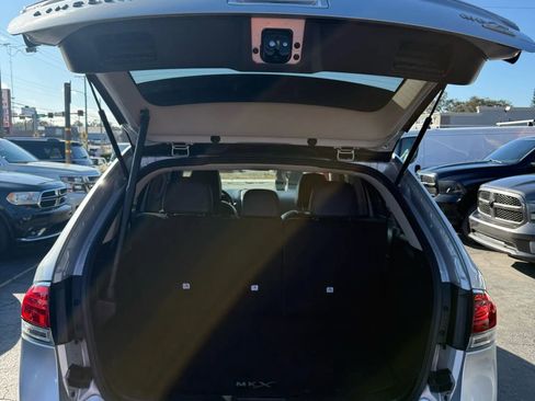 Used 2013 Lincoln MKX AWD image 14