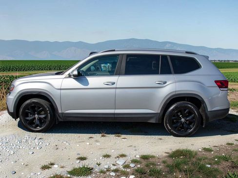Used 2018 Volkswagen Atlas SE AWD/4WD image 3