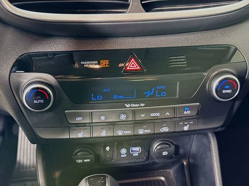 Used 2021 Hyundai Tucson Limited w/ Cargo Package image 16